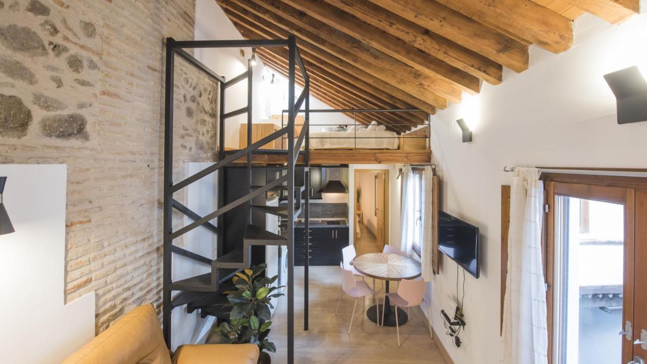 Madera Y Piedra - Apartamentos Aloha Toledo Dış mekan fotoğraf